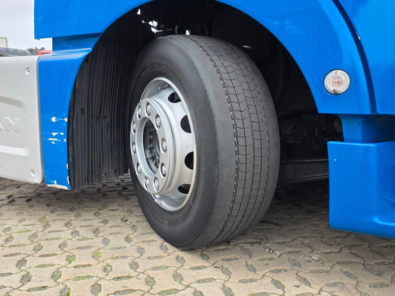 Container-transport/ Vekselflak lastebil MAN TGX 24.460 6x2-2 LL-U / Ldbw / Standklima: bilde 38 Container-transport/ Vekselflak lastebil MAN TGX 24.460 6x2-2 LL-U / Ldbw / Standklima: bilde 38