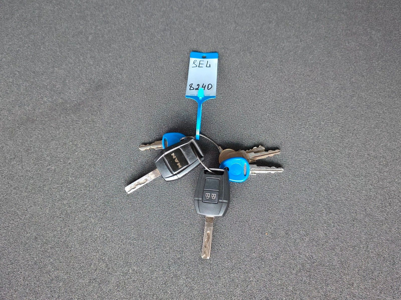 Container-transport/ Vekselflak lastebil MAN TGX 24.460 6x2-2 LL-U / Ldbw / Standklima: bilde 34 Container-transport/ Vekselflak lastebil MAN TGX 24.460 6x2-2 LL-U / Ldbw / Standklima: bilde 34