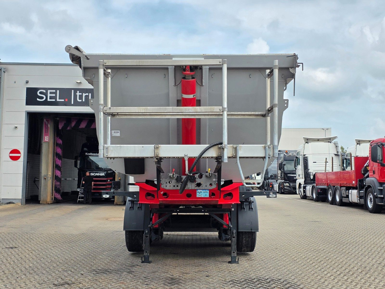 Meiller KISA3 / Alu-Felgen / Liftachse - Tippsemi: bilde 3 Meiller KISA3 / Alu-Felgen / Liftachse - Tippsemi: bilde 3