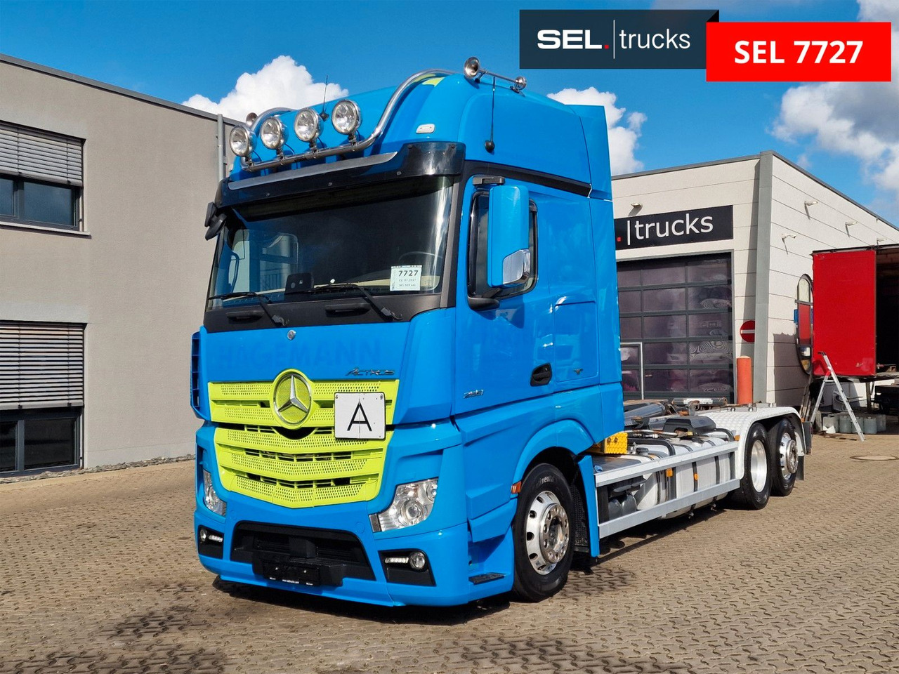 Mercedes-Benz Actros 2551 / Retarder / Standklima / Xenon - Krokbil: bilde 1 Mercedes-Benz Actros 2551 / Retarder / Standklima / Xenon - Krokbil: bilde 1