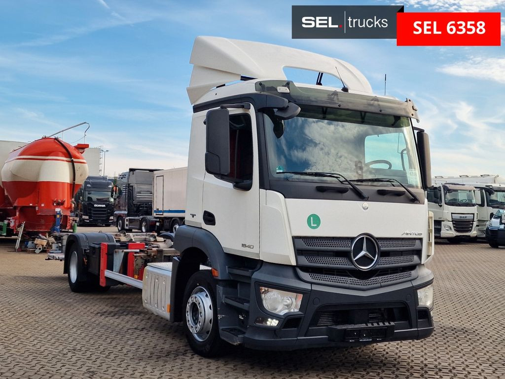 Mercedes-Benz Antos 1840 / Ladebordwand / Retarder Mercedes-Benz Antos 1840 / Ladebordwand / Retarder - Container-transport/ Vekselflak lastebil: bilde 3 Mercedes-Benz Antos 1840 / Ladebordwand / Retarder Mercedes-Benz Antos 1840 / Ladebordwand / Retarder - Container-transport/ Vekselflak lastebil: bilde 3
