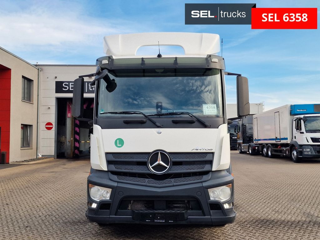 Mercedes-Benz Antos 1840 / Ladebordwand / Retarder - Container-transport/ Vekselflak lastebil: bilde 2 Mercedes-Benz Antos 1840 / Ladebordwand / Retarder - Container-transport/ Vekselflak lastebil: bilde 2