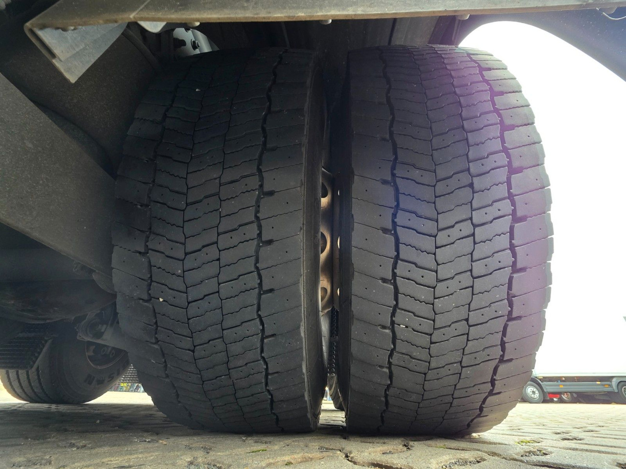 Tankbil Mercedes-Benz Antos 2643 / Ret. / ADR AT / Lenkachse /KOMPLETT: bilde 37