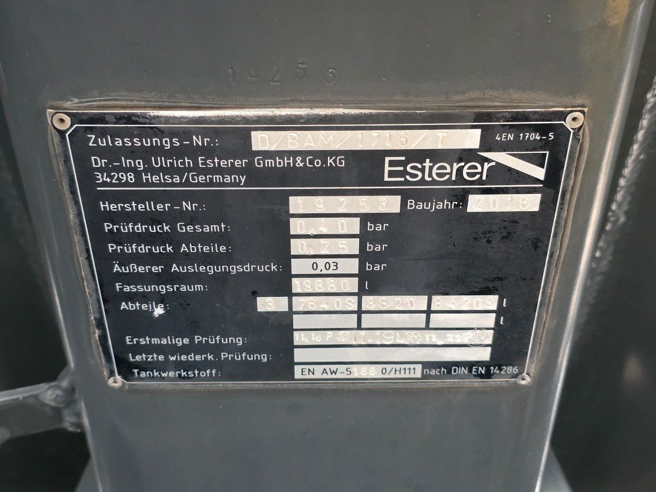 Tankbil Mercedes-Benz Antos 2643 / Ret. / ADR AT / Lenkachse /KOMPLETT: bilde 13