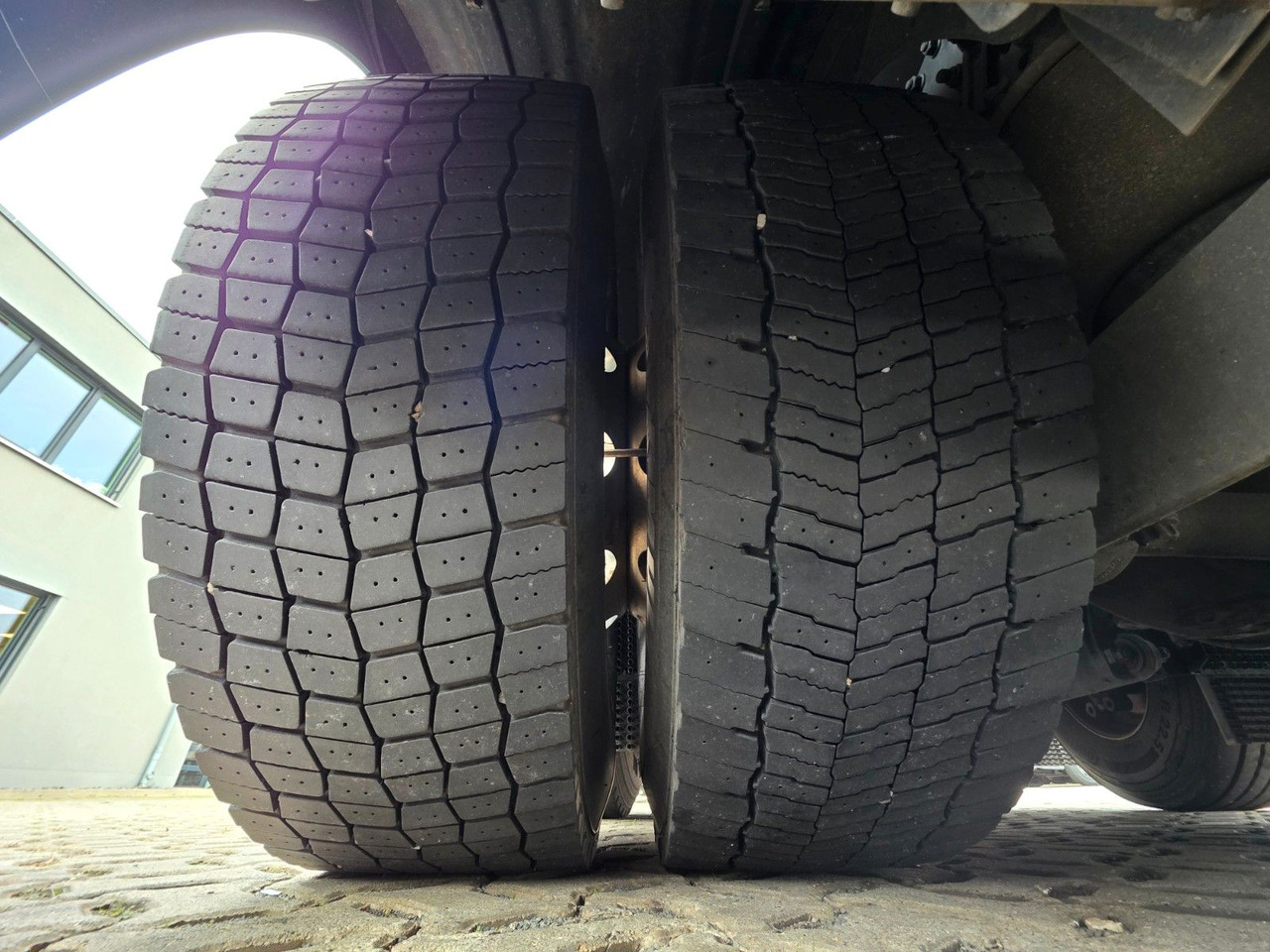 Tankbil Mercedes-Benz Antos 2643 / Ret. / ADR AT / Lenkachse /KOMPLETT: bilde 40