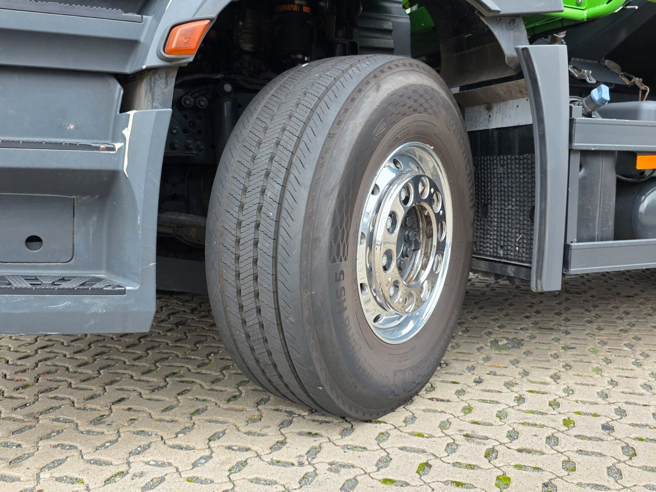 Tankbil Mercedes-Benz Antos 2643 / Ret. / ADR AT / Lenkachse /KOMPLETT: bilde 34