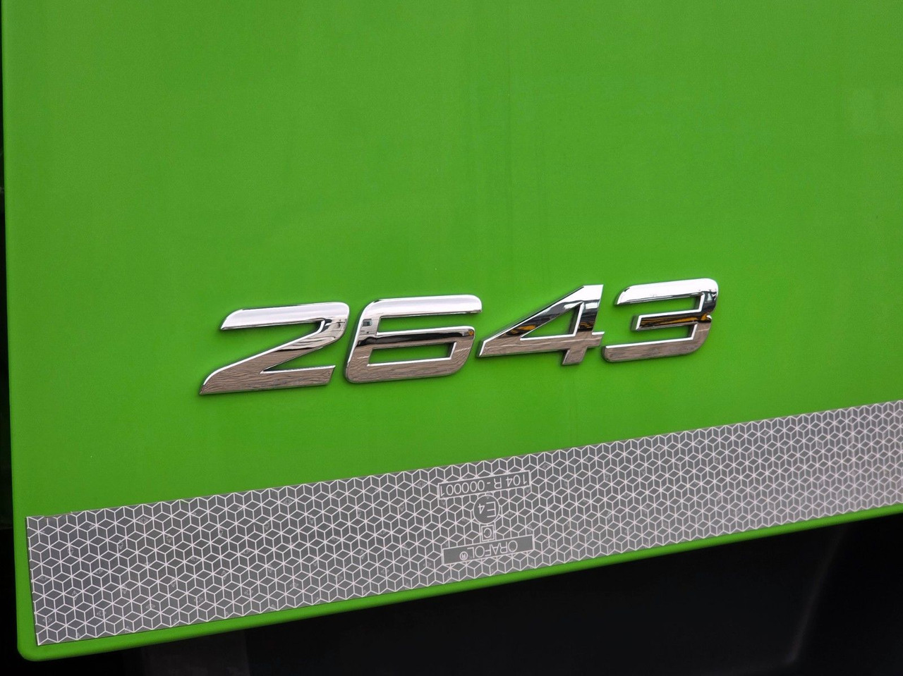 Tankbil Mercedes-Benz Antos 2643 / Ret. / ADR AT / Lenkachse /KOMPLETT: bilde 17