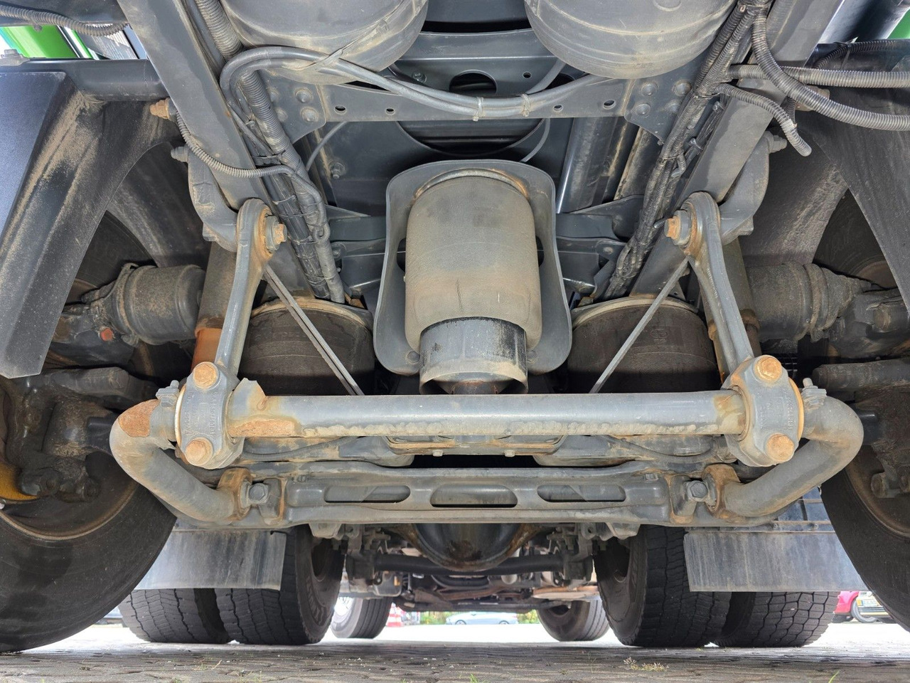 Tankbil Mercedes-Benz Antos 2643 / Ret. / ADR AT / Lenkachse /KOMPLETT: bilde 16