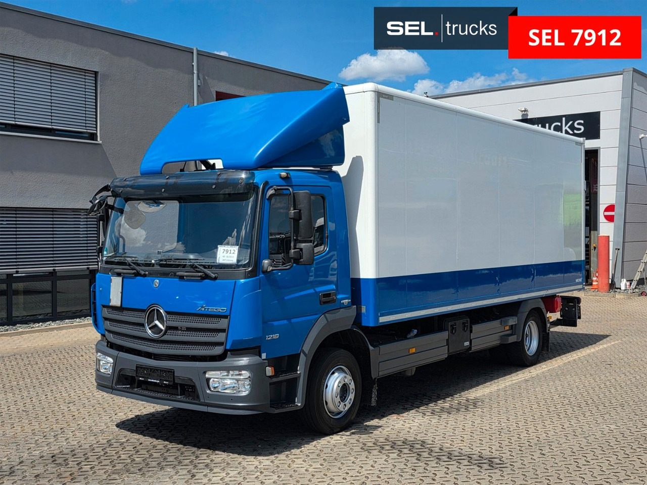 Mercedes-Benz Atego 1218 / Ladebordwand - Skapbil: bilde 1 Mercedes-Benz Atego 1218 / Ladebordwand - Skapbil: bilde 1