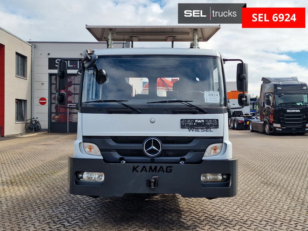 Mercedes-Benz KAMAG WBH 25 / Wiesel Umsetzer Sattelplatte - Container-transport/ Vekselflak lastebil: bilde 2 Mercedes-Benz KAMAG WBH 25 / Wiesel Umsetzer Sattelplatte - Container-transport/ Vekselflak lastebil: bilde 2