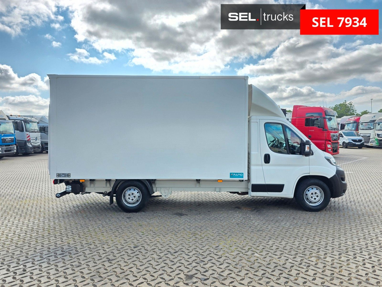 Peugeot Boxer / Ladebordwand / Klimaanlage / 3 Sitzen - Varebil med skap: bilde 4 Peugeot Boxer / Ladebordwand / Klimaanlage / 3 Sitzen - Varebil med skap: bilde 4