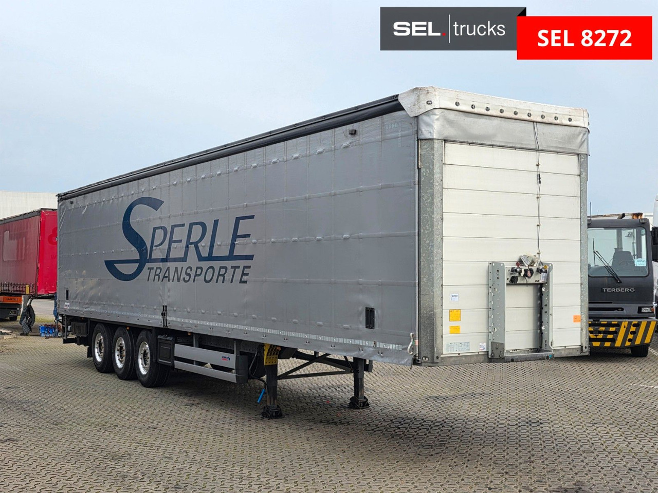 Schmitz Cargobull SCS 24/L - 13.62 E B / Ldbw / Lenkachse - Distribusjon av drikkevarer semitrailer: bilde 4 Schmitz Cargobull SCS 24/L - 13.62 E B / Ldbw / Lenkachse - Distribusjon av drikkevarer semitrailer: bilde 4