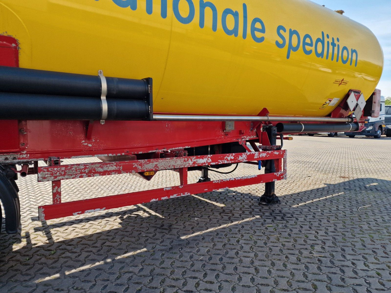 Bulktrailer Spitzer SK 2766 CAL GGVS / Kippsilo / 66 m3 / ADR ATDR A: bilde 10 Bulktrailer Spitzer SK 2766 CAL GGVS / Kippsilo / 66 m3 / ADR ATDR A: bilde 10