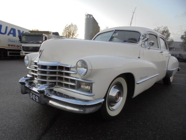 Cadillac Fleetwood sedan - Sedan: bilde 1 Cadillac Fleetwood sedan - Sedan: bilde 1