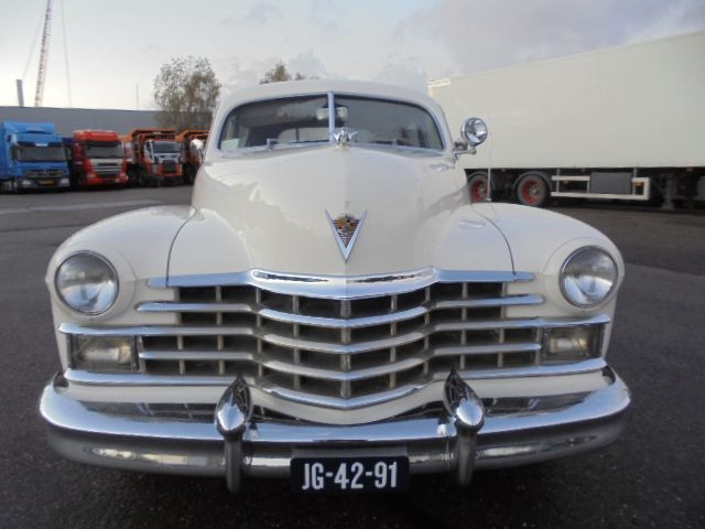 Cadillac Fleetwood sedan - Sedan: bilde 2 Cadillac Fleetwood sedan - Sedan: bilde 2