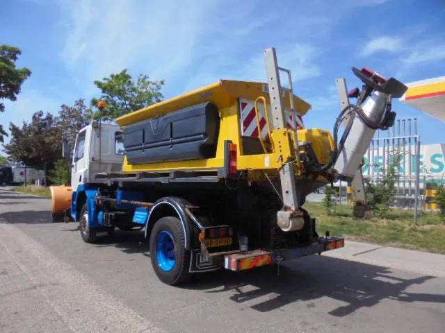 DAF 65.210 ATI 4X4 ZOUT + SNEEUW - Snøfreser: bilde 4 DAF 65.210 ATI 4X4 ZOUT + SNEEUW - Snøfreser: bilde 4