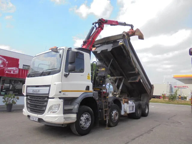 DAF CF 370 8X4 + PALFINGER EPSILON - Tippbil, Kranbil: bilde 1 DAF CF 370 8X4 + PALFINGER EPSILON - Tippbil, Kranbil: bilde 1