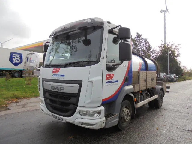 DAF LF 180 FA - Vakuum lastebil: bilde 1 DAF LF 180 FA - Vakuum lastebil: bilde 1