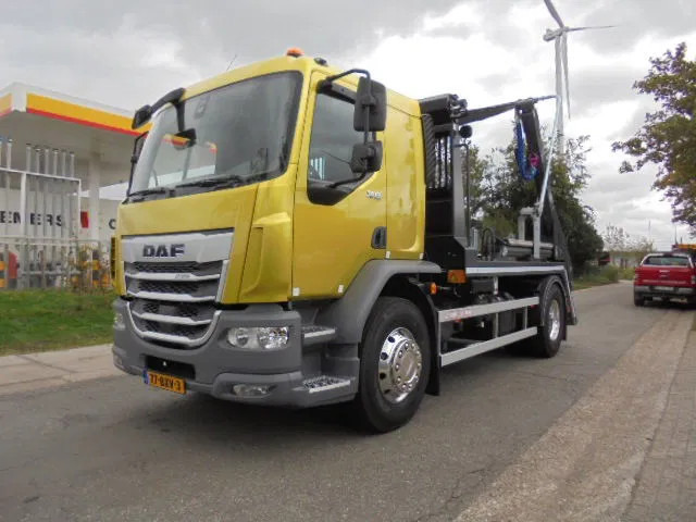 DAF XD XB 290 NIEUW MET FABRIEKS GARANTIE - Liftdumper lastebil: bilde 1 DAF XD XB 290 NIEUW MET FABRIEKS GARANTIE - Liftdumper lastebil: bilde 1