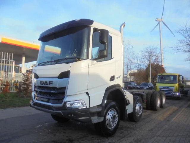 DAF XDC 450 8X4 DEMO UNUSED RHD - Chassis lastebil: bilde 1 DAF XDC 450 8X4 DEMO UNUSED RHD - Chassis lastebil: bilde 1