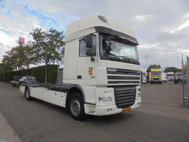 DAF XF 105 410 NL truck - Container-transport/ Vekselflak lastebil: bilde 3 DAF XF 105 410 NL truck - Container-transport/ Vekselflak lastebil: bilde 3