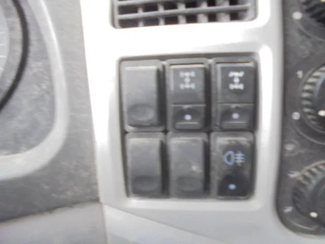 Leie Diversen FOTON DAIMLER TX 3234 6X4 10 IN STOCK FOTON DAIMLER TX 3234 6X4 TAX FREE Diversen FOTON DAIMLER TX 3234 6X4 10 IN STOCK FOTON DAIMLER TX 3234 6X4 TAX FREE: bilde 18