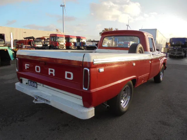 Ford USA F-250 PICK-UP - Pickup: bilde 5 Ford USA F-250 PICK-UP - Pickup: bilde 5