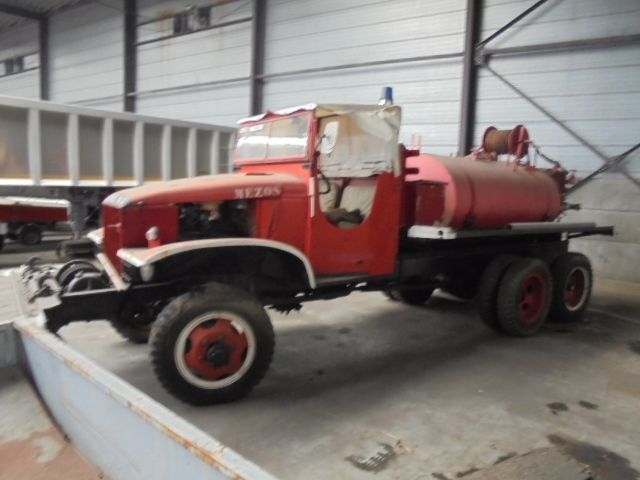 GMC CCKW 353 6X6 - Tankbil: bilde 3 GMC CCKW 353 6X6 - Tankbil: bilde 3