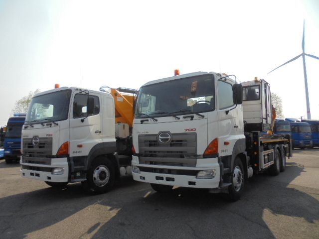 Hino 700 6X4 2IN STOCK - Billift: bilde 3 Hino 700 6X4 2IN STOCK - Billift: bilde 3