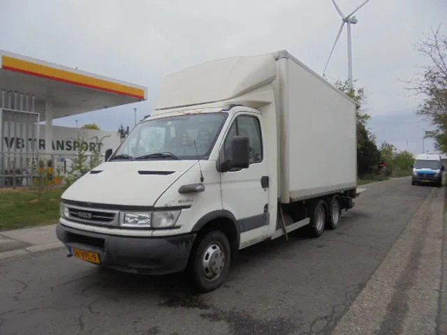 Iveco Daily 40 C14 HPI TREKKER OPLEGGER - Varebil med skap, Varebil med dobbelt førerhus: bilde 1 Iveco Daily 40 C14 HPI TREKKER OPLEGGER - Varebil med skap, Varebil med dobbelt førerhus: bilde 1