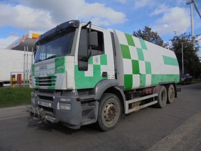 Iveco Stralis 270 - Tankbil: bilde 1 Iveco Stralis 270 - Tankbil: bilde 1