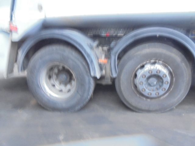 Iveco Stralis 270 LNG ENGINE NOT OK - Søppelbil: bilde 4 Iveco Stralis 270 LNG ENGINE NOT OK - Søppelbil: bilde 4