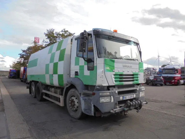 Iveco Stralis 270 WATER TANK - Tankbil: bilde 3 Iveco Stralis 270 WATER TANK - Tankbil: bilde 3