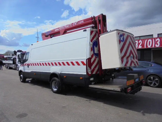 Iveco Daily 70 70C17 - Lastebil, Kranbil: bilde 4 Iveco Daily 70 70C17 - Lastebil, Kranbil: bilde 4