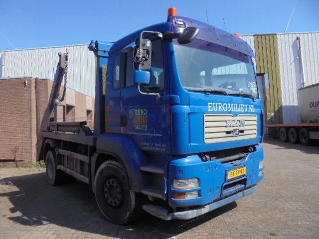 MAN TGA 18.320 NL TRUCK - Liftdumper lastebil: bilde 3 MAN TGA 18.320 NL TRUCK - Liftdumper lastebil: bilde 3