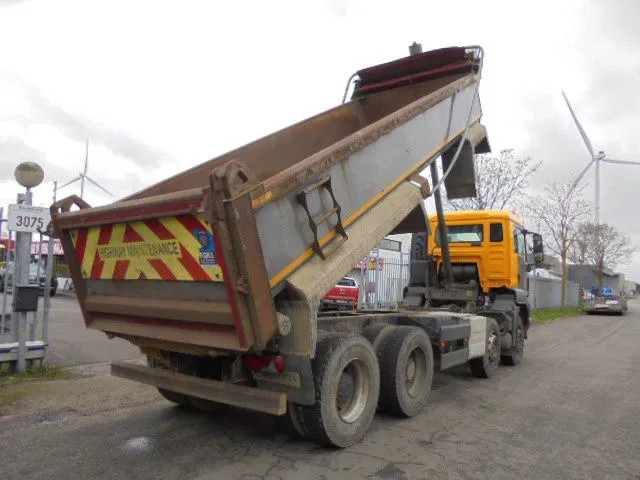 MAN TGS 35.400 8X4 RHD - Tippbil: bilde 3 MAN TGS 35.400 8X4 RHD - Tippbil: bilde 3