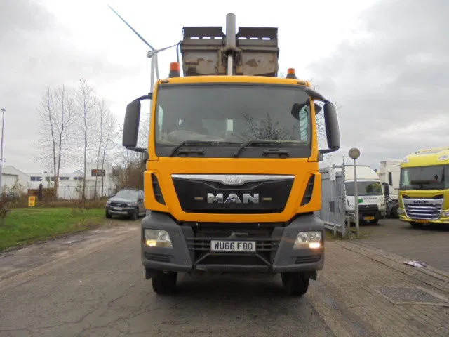 MAN TGS 35.400 8X4 RHD - Tippbil: bilde 5 MAN TGS 35.400 8X4 RHD - Tippbil: bilde 5