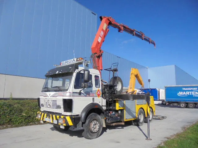 Mercedes-Benz 2435 S/6X2/4 + ROBSON DRIVE - Bergingsbil: bilde 2 Mercedes-Benz 2435 S/6X2/4 + ROBSON DRIVE - Bergingsbil: bilde 2