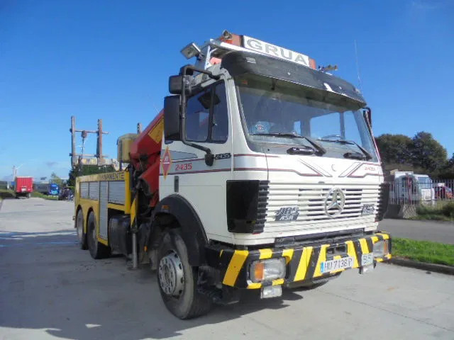 Mercedes-Benz 2435 S/6X2/4 + ROBSON DRIVE - Bergingsbil: bilde 5 Mercedes-Benz 2435 S/6X2/4 + ROBSON DRIVE - Bergingsbil: bilde 5