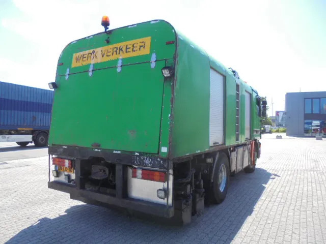 Mercedes-Benz Actros 1831 1831 Bitumensprayer - Tankbil: bilde 5 Mercedes-Benz Actros 1831 1831 Bitumensprayer - Tankbil: bilde 5