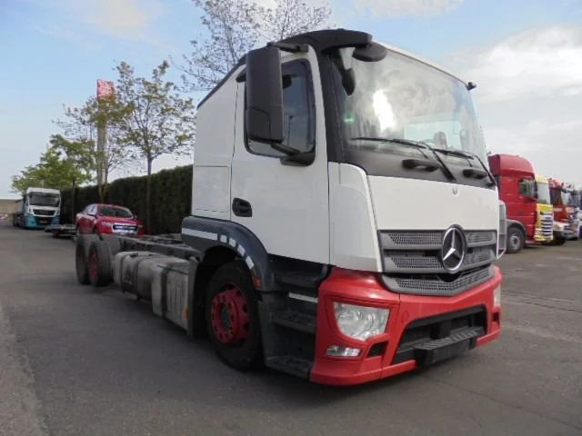 Mercedes-Benz Actros 2336 LL 6X2 EUR 6 - Transporter lastebil: bilde 3 Mercedes-Benz Actros 2336 LL 6X2 EUR 6 - Transporter lastebil: bilde 3