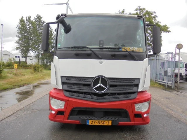 Mercedes-Benz Actros 2340 - Transporter lastebil: bilde 2 Mercedes-Benz Actros 2340 - Transporter lastebil: bilde 2