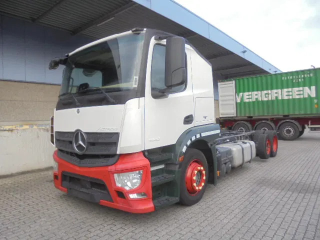 Mercedes-Benz Actros 2340 LL 6X2 - Transporter lastebil: bilde 1 Mercedes-Benz Actros 2340 LL 6X2 - Transporter lastebil: bilde 1