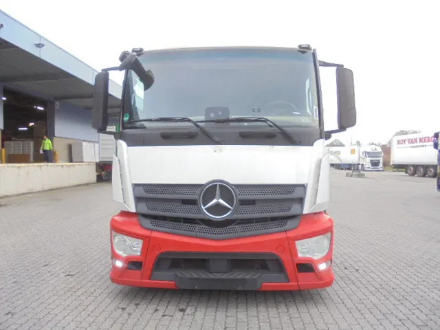 Mercedes-Benz Actros 2340 LL 6X2 - Transporter lastebil: bilde 2 Mercedes-Benz Actros 2340 LL 6X2 - Transporter lastebil: bilde 2