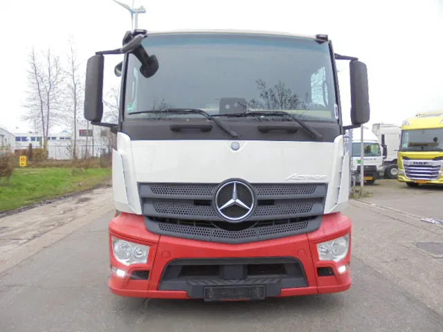 Mercedes-Benz Actros 2340 LL - Transporter lastebil: bilde 3 Mercedes-Benz Actros 2340 LL - Transporter lastebil: bilde 3