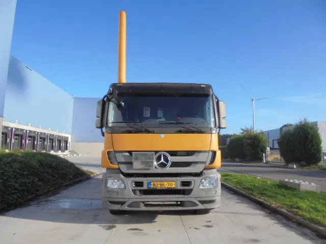 Mercedes-Benz Actros 2532 LENA ADR - Vakuum lastebil: bilde 2 Mercedes-Benz Actros 2532 LENA ADR - Vakuum lastebil: bilde 2