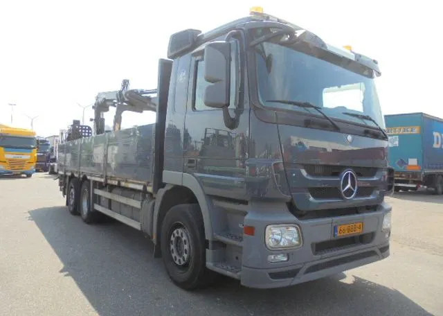 Mercedes-Benz Actros 2532 LTNLA - Planbil, Kranbil: bilde 2 Mercedes-Benz Actros 2532 LTNLA - Planbil, Kranbil: bilde 2