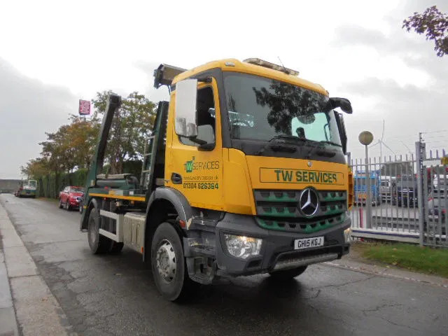 Mercedes-Benz Antos 1824 4X2 - Lastebil med kabelsystem: bilde 3 Mercedes-Benz Antos 1824 4X2 - Lastebil med kabelsystem: bilde 3