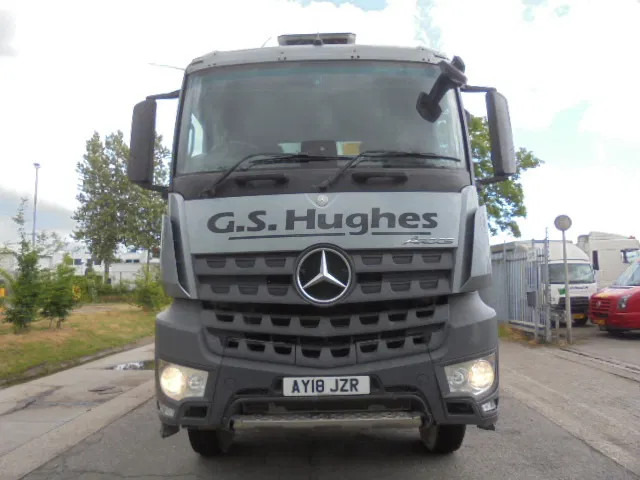 Mercedes-Benz Arocs 3340 8X4 - Tippbil: bilde 3 Mercedes-Benz Arocs 3340 8X4 - Tippbil: bilde 3