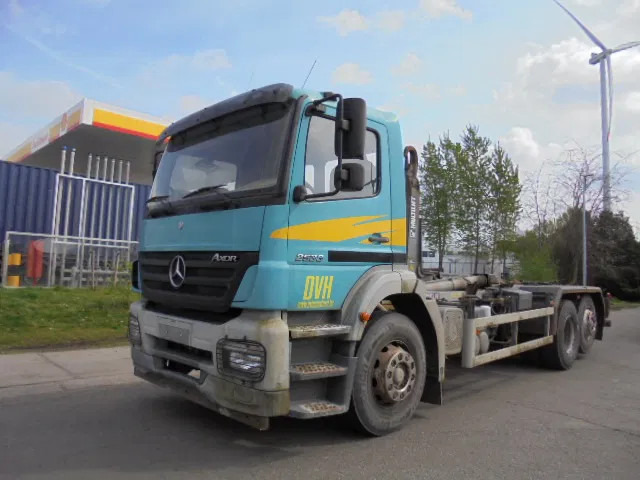 Mercedes-Benz Axor 2633 - Krokbil: bilde 1 Mercedes-Benz Axor 2633 - Krokbil: bilde 1